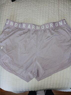 Under Armour Womens 3X Lavender Performance Shorts